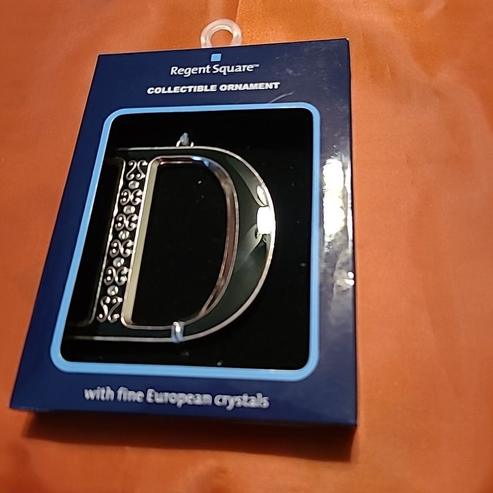 2013 Regent Square Collectible  Ornament.